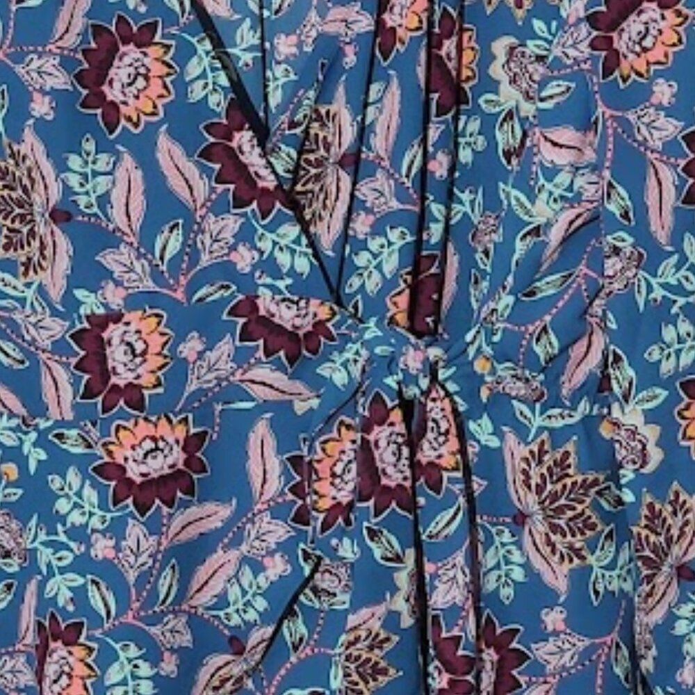 Torrid Women's Wrap Tunic Blouse in size 1X - Picture 2 of 6
